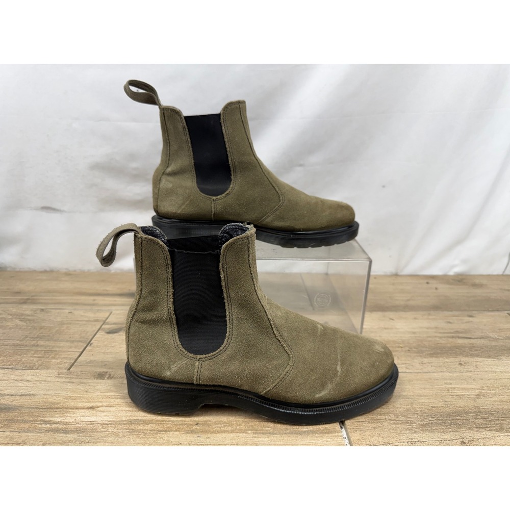 Dr. Martens 2976 Olive Green Suede Chelsea Boots Womens 8 Lug Sole 5191
